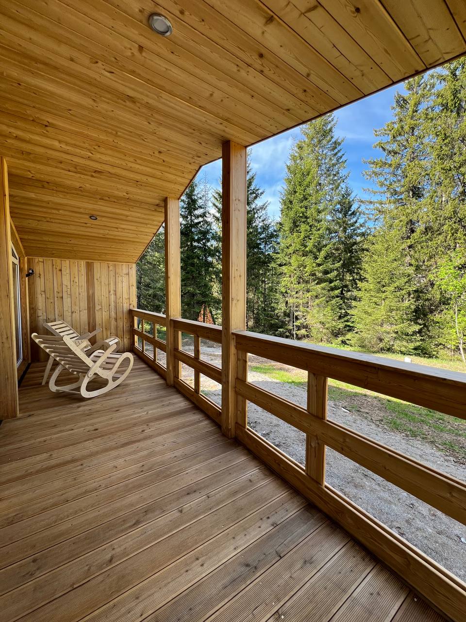 Новинка! Мультитур на 2 дня: экскурсия по местам съемок сериала "Территория" и фильма "Чук и Гек" и сплав по реке Чусовая с проживанием в глэмпинге "Филин"